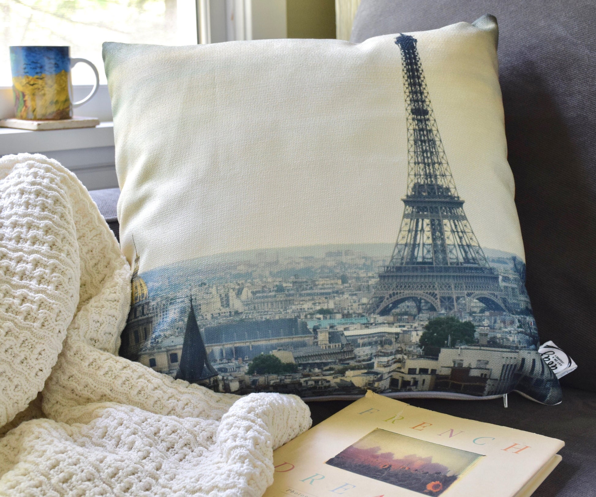 Eiffel tower throw outlet pillows