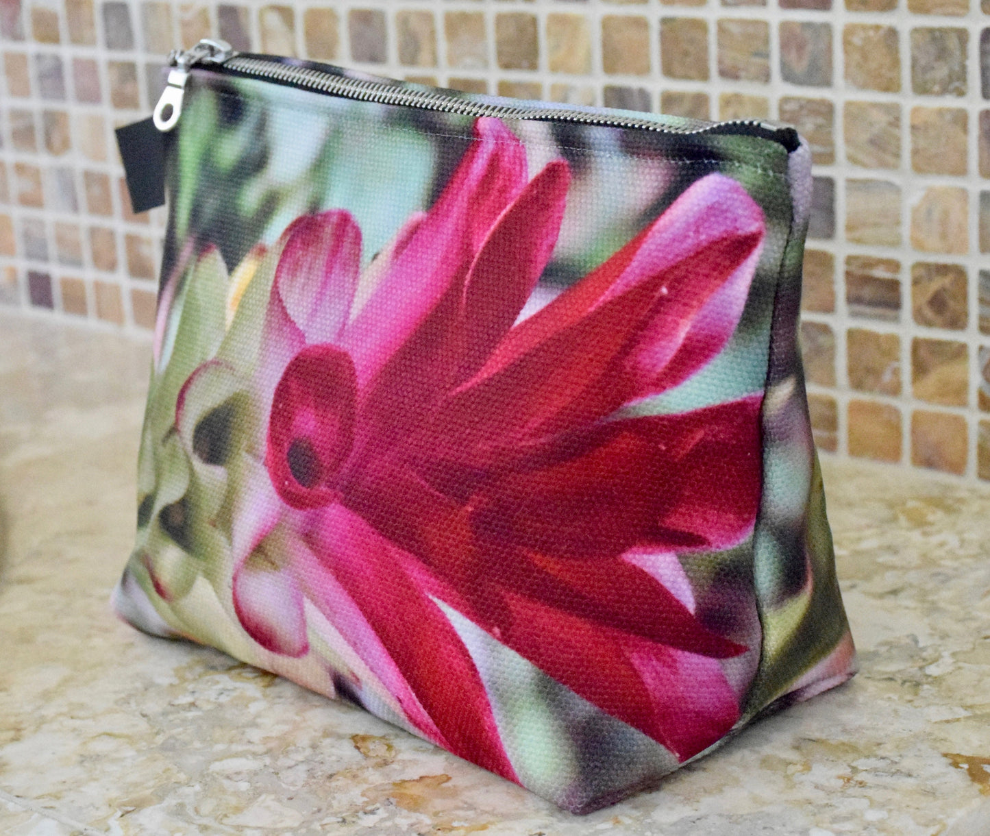 Costa Rica Makeup Bag - Medium & Large Travel Makeup Bag of Costa Rica Floral