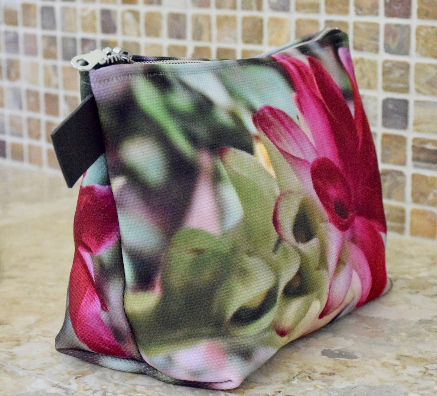 Costa Rica Makeup Bag - Medium & Large Travel Makeup Bag of Costa Rica Floral